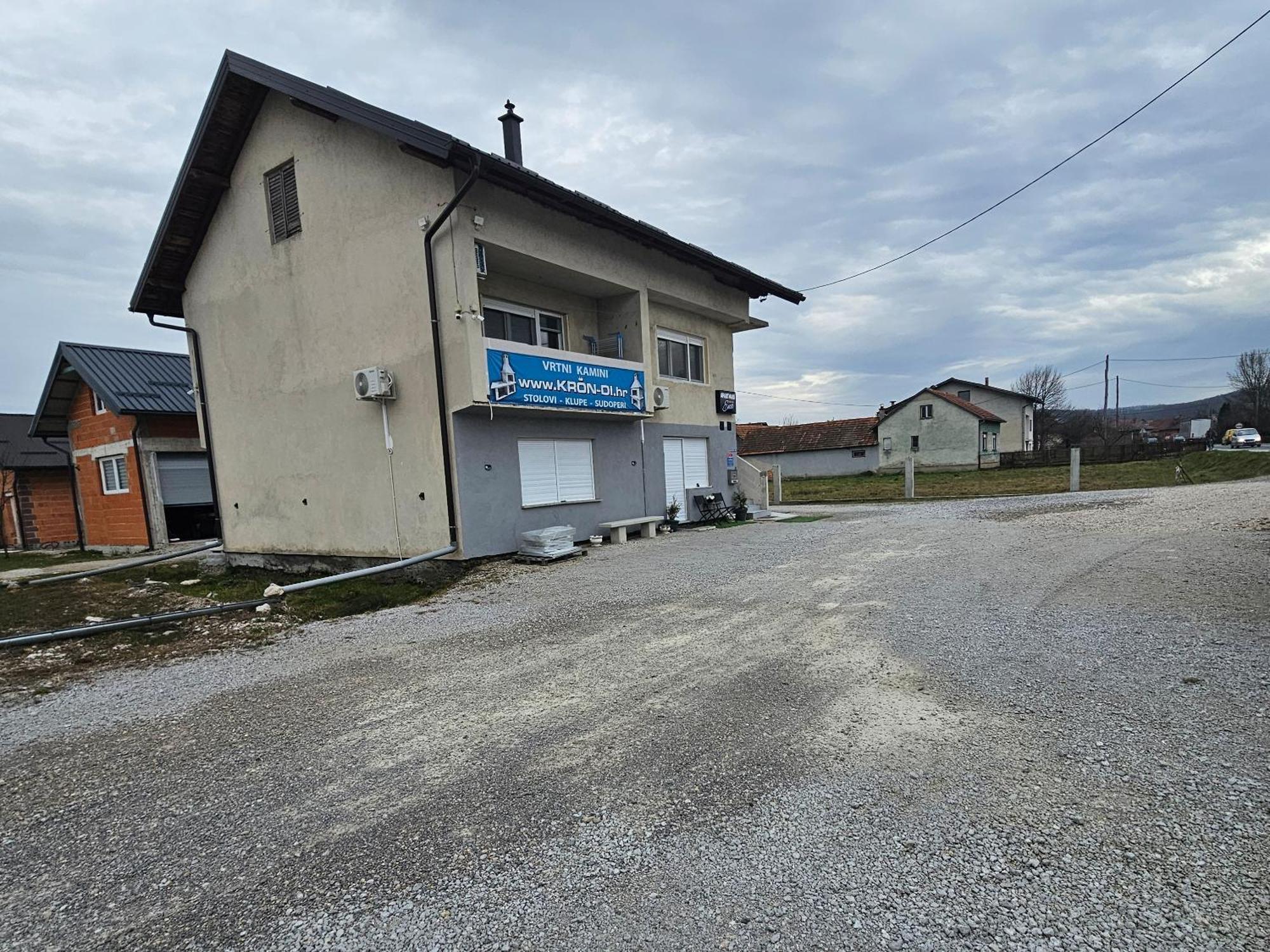 Ena1 & Ena2 -Big Free Parking Karlovac Exterior foto